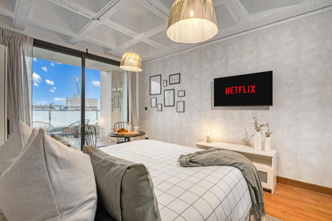 Cozy Penthouse, 20 Min To Downtown, Alcala Norte Madryt Zewnętrze zdjęcie