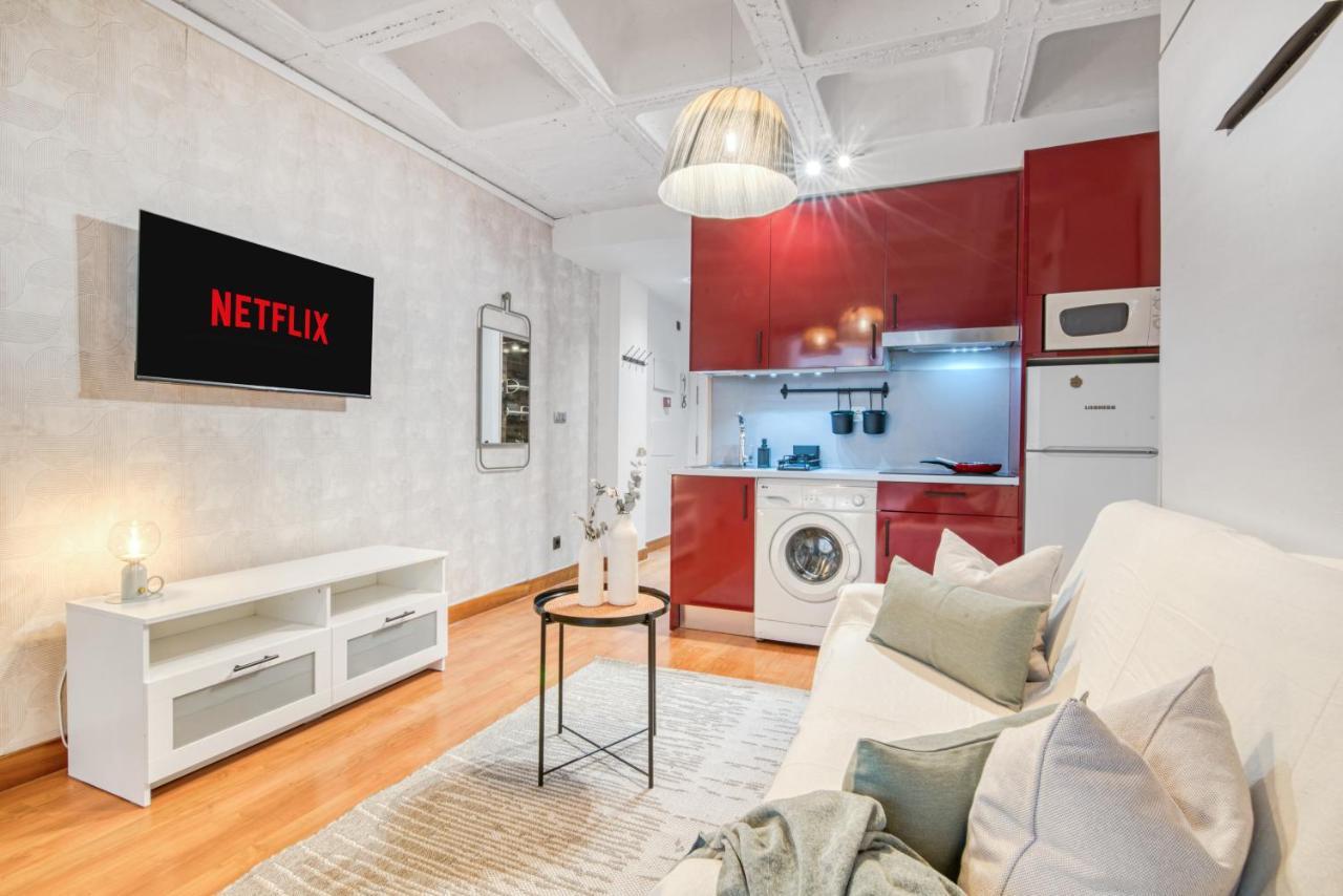Cozy Penthouse, 20 Min To Downtown, Alcala Norte Madryt Zewnętrze zdjęcie